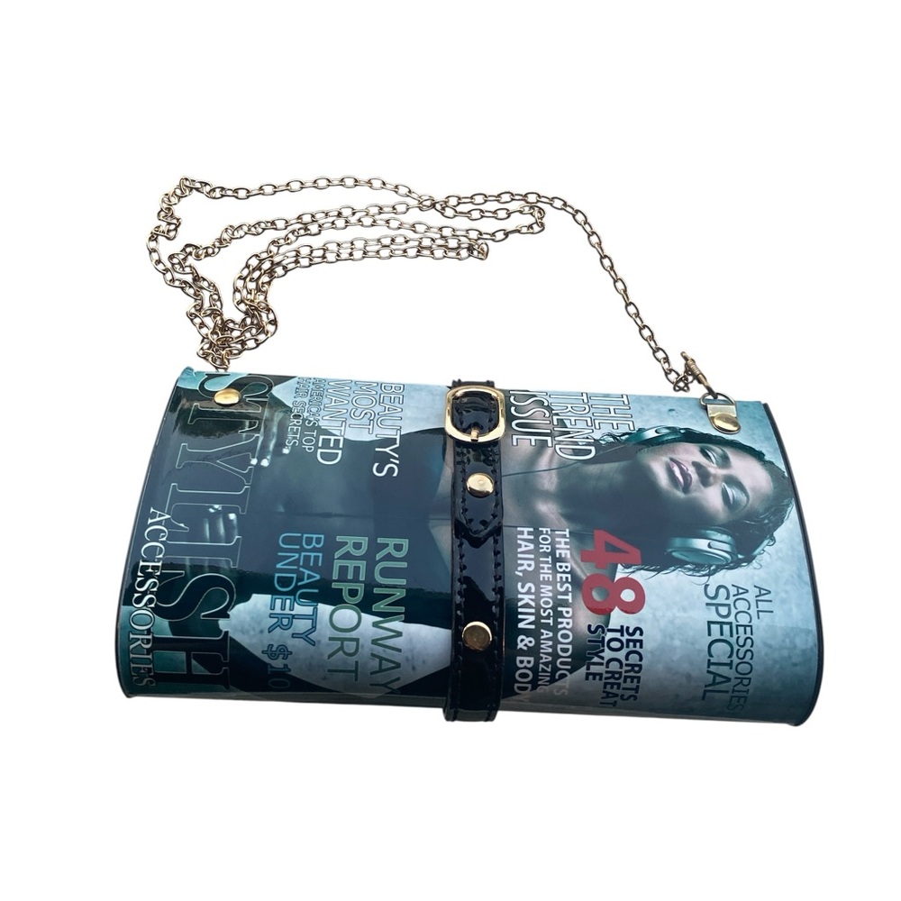 Blue Magazine Print Crossbody Bag with Gold Chain